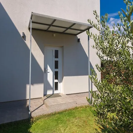 Kaya Apartmán Pula