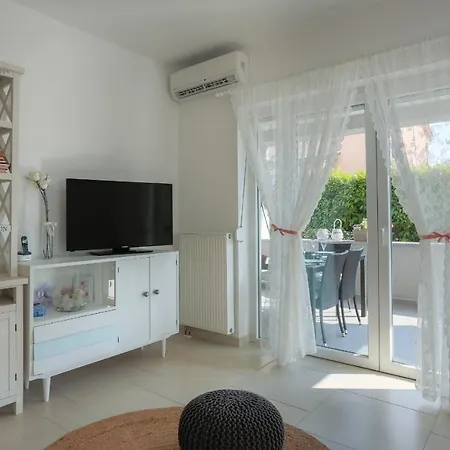 Apartment Kaya Pula